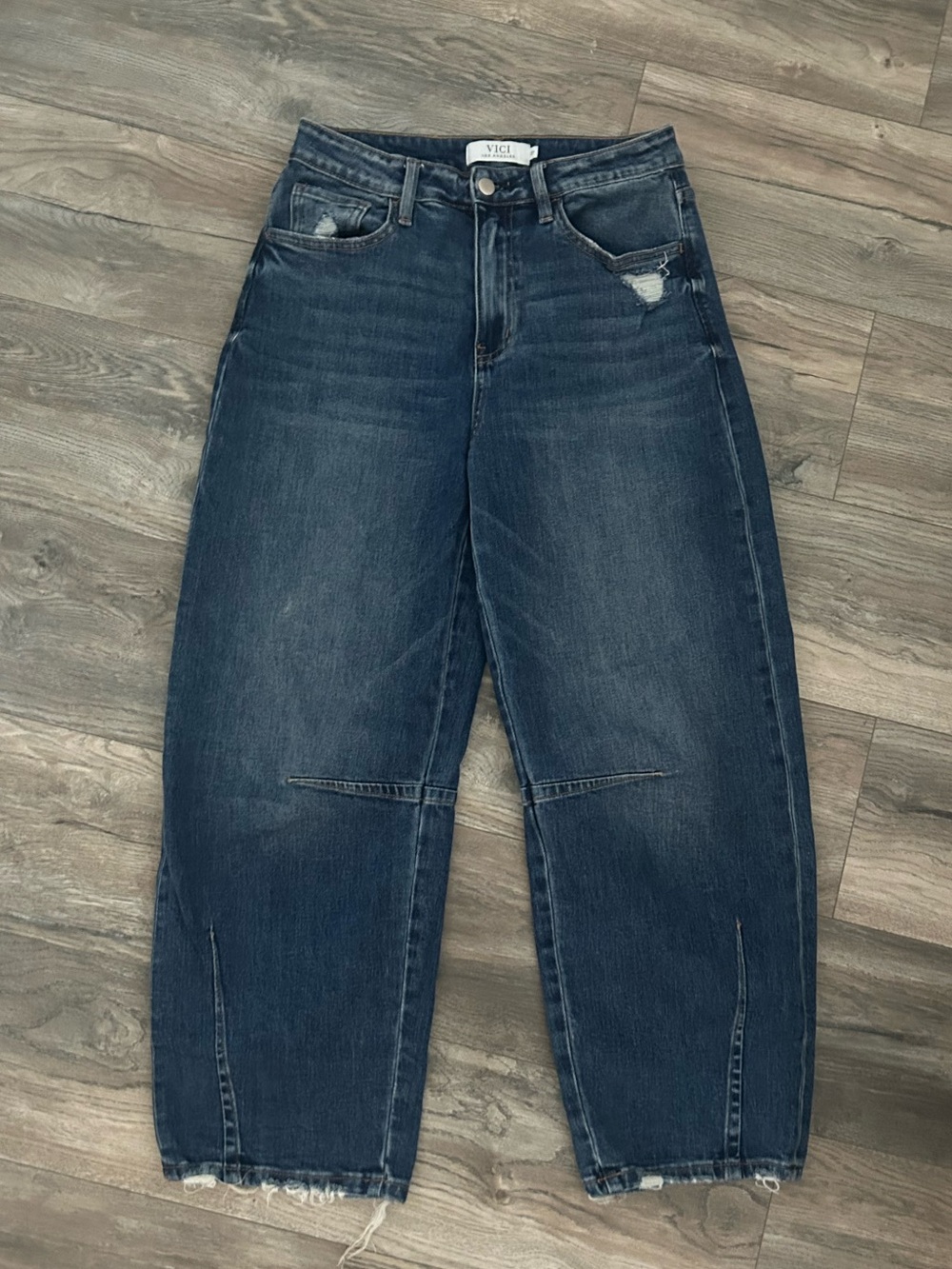 Vici Los Angeles medium / dark wash jeans size 27